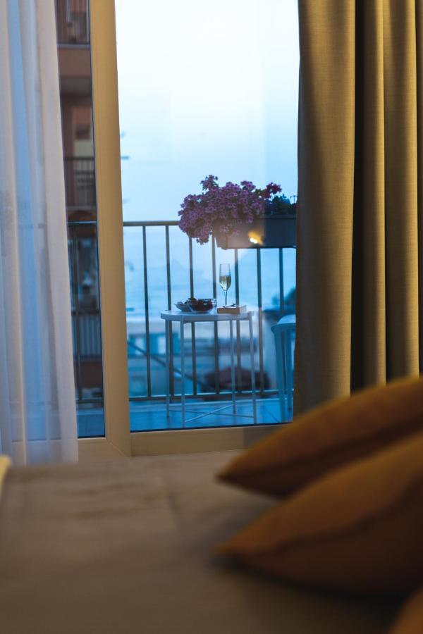 גלה B&B A Due Passi Dal Mare מראה חיצוני תמונה